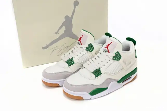 Boostmaster lin 4 Retro DR5415-103 Green Jordan SB Pine 0529
